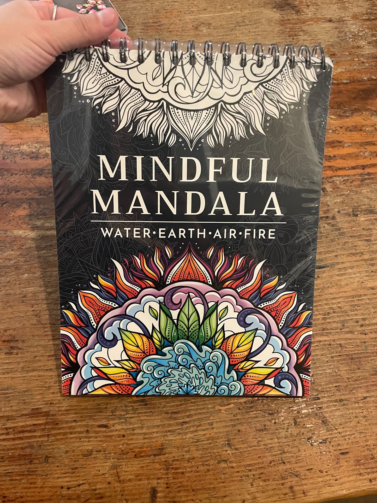 6a3b5815fb95883d96f6d076_mandala-coloring-book_1787856444017.jpeg
